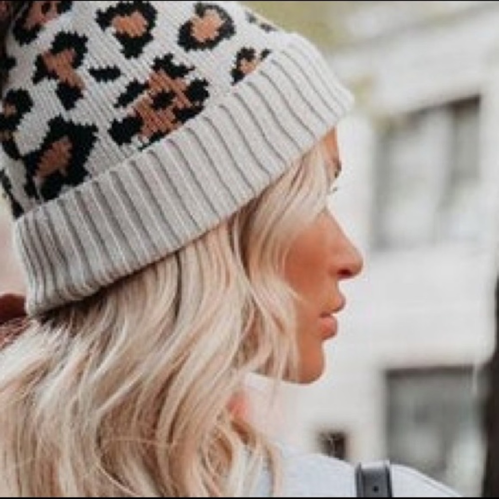 Leopard Print Knit Beanie with Pom Pom